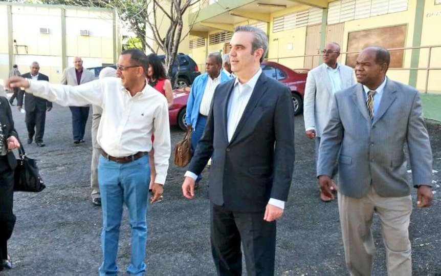 Felicito a mi amigo <a href="/luisabinader/">Luis Abinader</a> que hoy se convierte en en el nuevo Presidente de la hermana República Dominicana.
¡Tus luchas rindieron frutos, adelante!