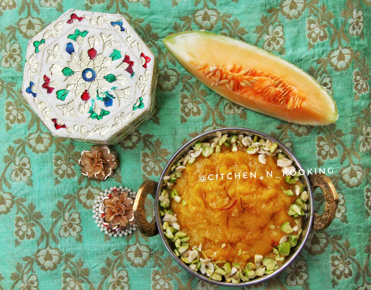 CitchennKooking's tweet photo. When its Monday, and you are craving for some sweet to make you keep going through the day- make this light and simple halwa with muskmelon. What better way to transform a non sweet melon into a delectable dish.
Recipe in below link:
https://t.co/QYgvU3Scuy
#MondayMotivaton https://t.co/AlQSh1BsrR