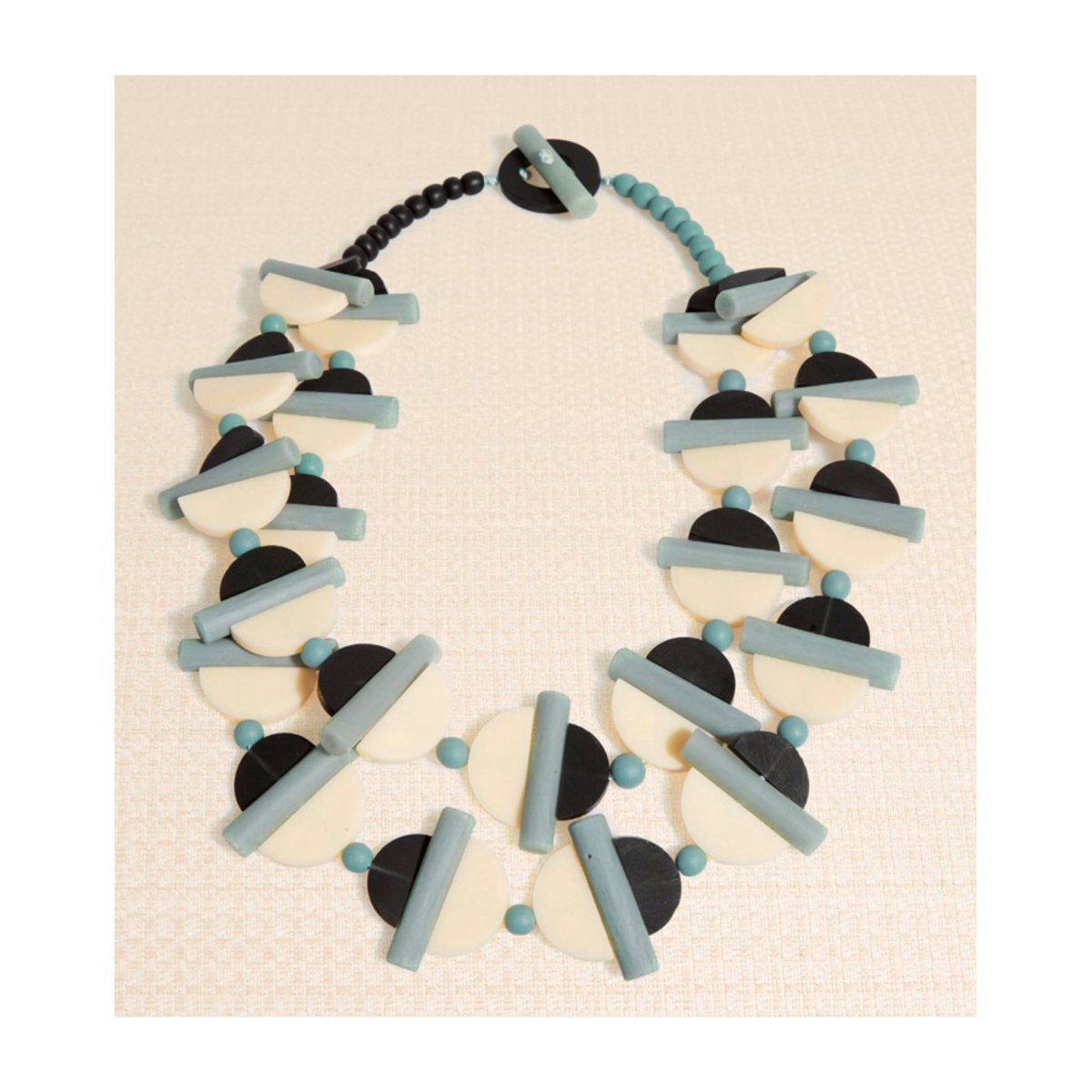 no_rajan's tweet photo. Resin Necklaces #necklace #Accessories #summerlook https://t.co/0wl7pDRFtL