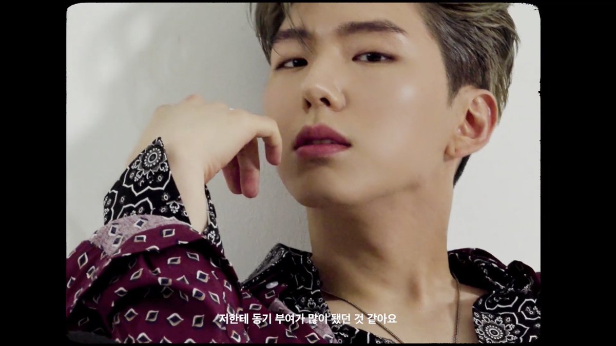 kyunfairie's tweet photo. kihyun, hyungwon and minhyuk are out there taking over the modelling industry https://t.co/5itJvbulVH