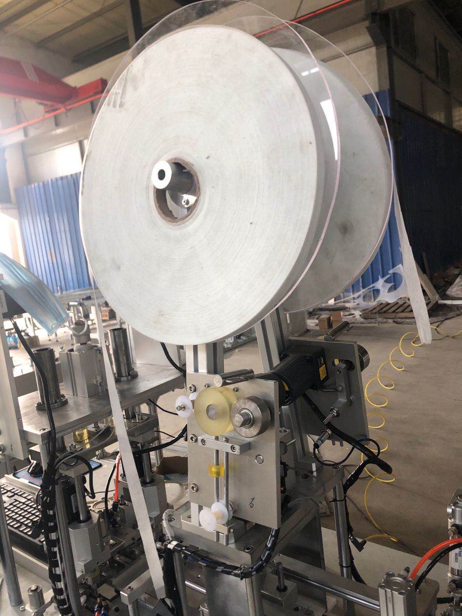 Anna09883622's tweet image. Now the stable production speed of our 3ply Nonwoven Mask Making Machine (1+2) is 100-120 pcs/min and We have greatly improved the 3ply mask body machine (No blank mask over turning part).  Do you know the difference? 
Whatsapp+Wechat: +86 19943813044
#3plymask #maskmakingmachine