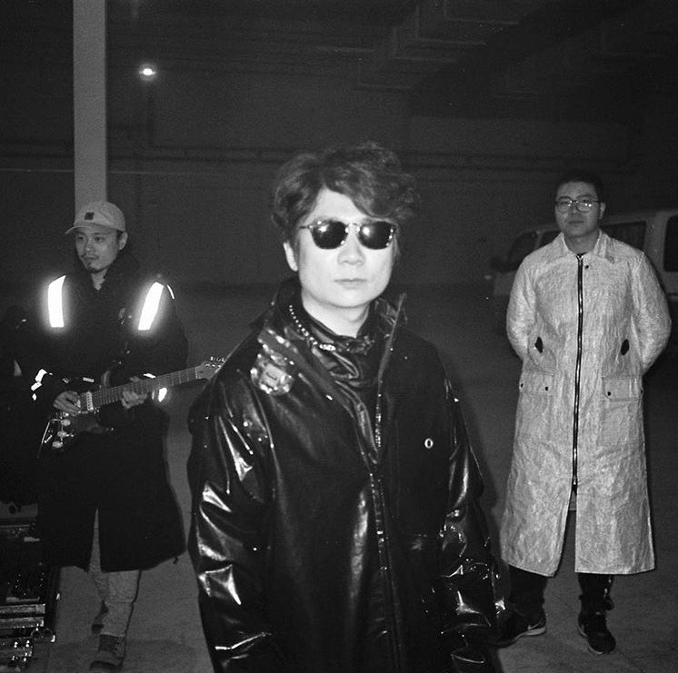 3 more tracks are out!Hardcore Raver in Tears’s EP titled Wuhan 2020 is available everywhere now.
Apple music: hyperurl.co/48nz8k