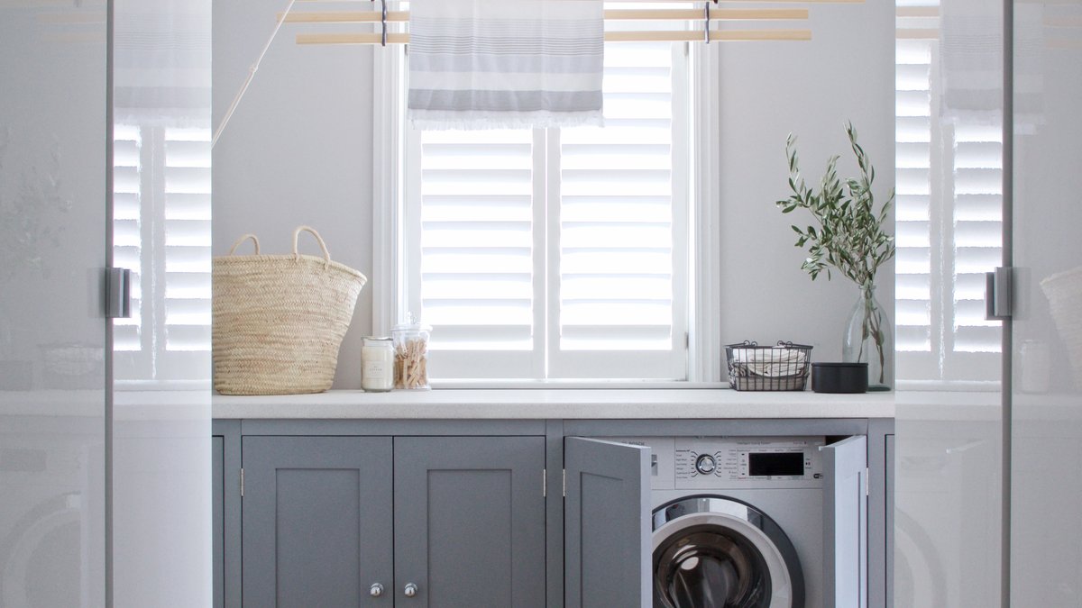 LAUNDRY - A dedicated space within your home to do laundry is a wonderful luxury. Even the smallest spaces can be transformed into a beautiful and practical laundry room. 

#MarloeInteriors #interiordesign #Marloe #laundryroom #interiors #homedecor #homedesign #cleaning #laundry