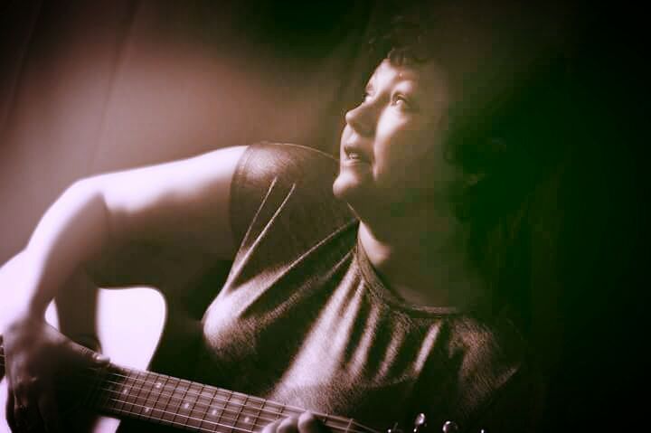 Songwriting Magic with Jim Byrne (@songwritingmagc) on Twitter photo Looking forward to interviewing super talented singer, songwriter, songwriting tutor and music business entrepreneur, Eve Williams tomorrow (Tuesday 7th) <a href="/EveLMWilliams/">Eve Williams</a>
evewilliamsmusic.com Looking forward to interviewing super talented singer, songwriter, songwriting tutor and music business entrepreneur, Eve Williams tomorrow (Tuesday 7th) <a href="/EveLMWilliams/">Eve Williams</a>
evewilliamsmusic.com