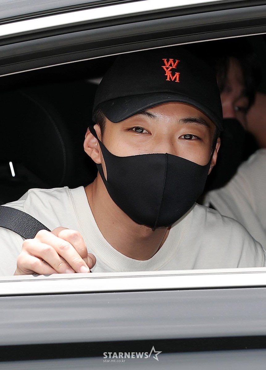 yourkdramaqueen's tweet photo. Serve well, our unbreakable sword! 🥺
#WooDoHwan https://t.co/lHrlzyAOnS