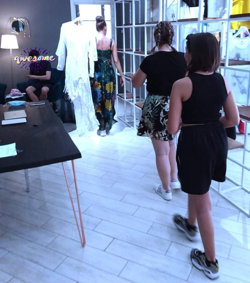 ginugiola's tweet photo. #workinprogress #SocialExperience #wow @dressyoucan @VirgoImage @eseschool @Blindly_Dancing con #amazingprojectmoda eclettica Elena #Travaini🌷🇮🇹 
che, grazie a coraggio tenacia passione formazione, supera tutti ostacoli nonostante sua #disabilità 
#6luglio @VivMilano #StayTuned https://t.co/LmkCjNQvWA