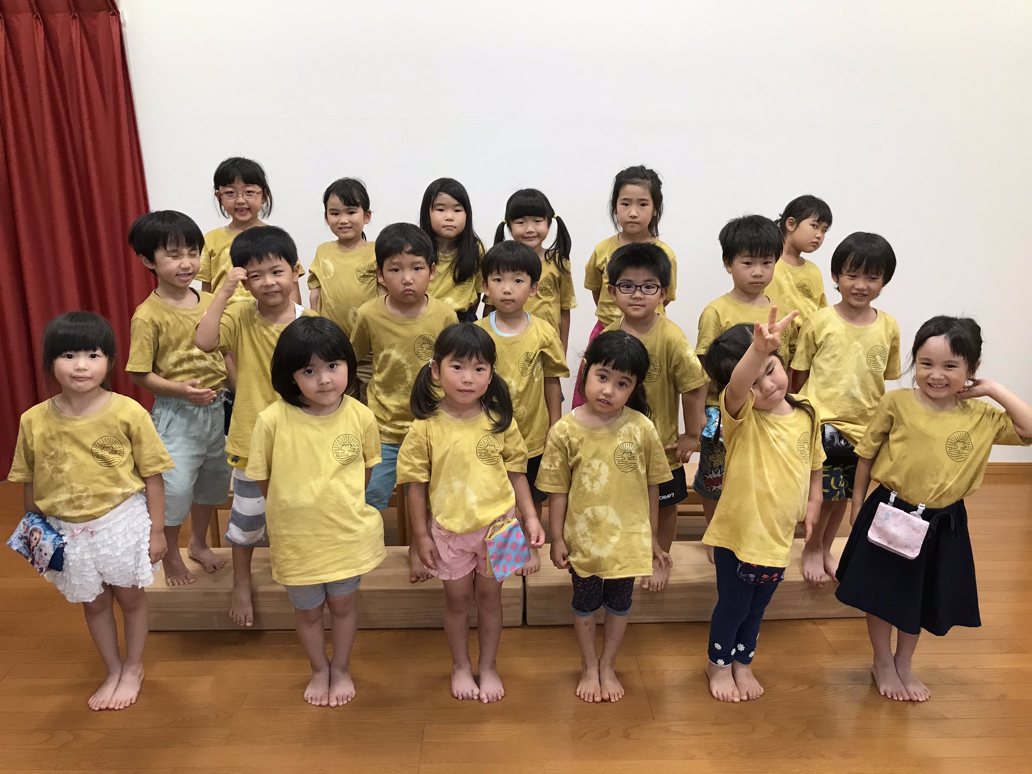 富士見ヶ丘認定こども園 ステキなtシャツができました ๑ Gt Lt ๑ 認定こども園 企業主導型保育園 つくばみらい市 富士見ヶ丘認定こども園 みらいの苑 御前山認定こども園 愛保育園 子育て ママ 玉ねぎ染め オリジナルtシャツ T Co 富士見ヶ丘認定こども園 ステキなtシャツができました ๑ Gt Lt ๑ 認定こども園 企業主導型保育園 つくばみらい市 富士見ヶ丘認定こども園 みらいの苑 御前山認定こども園 愛保育園 子育て ママ 玉ねぎ染め オリジナルtシャツ T Co
