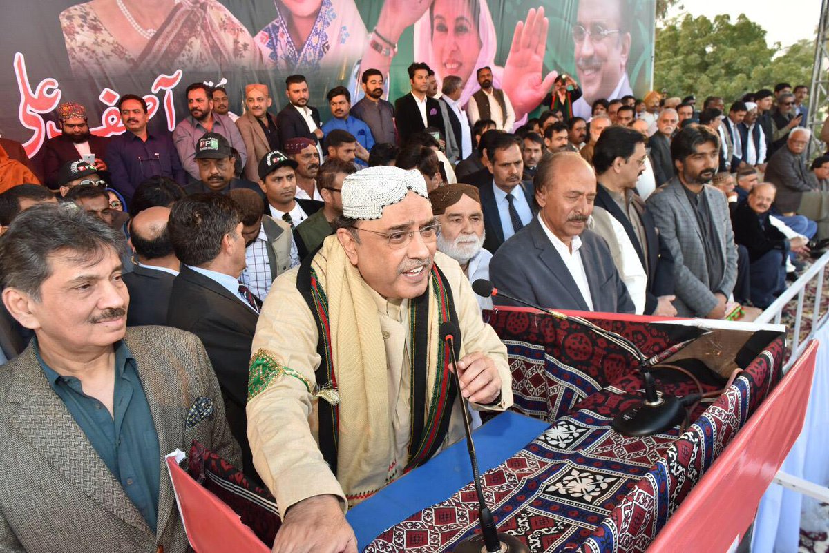 MajidAliZardari's tweet photo. ‘Democracy is our politics’ and ‘All power to the people @AAliZardari 

#WeStandWithPresidentZardari https://t.co/3FEmv3rsKi