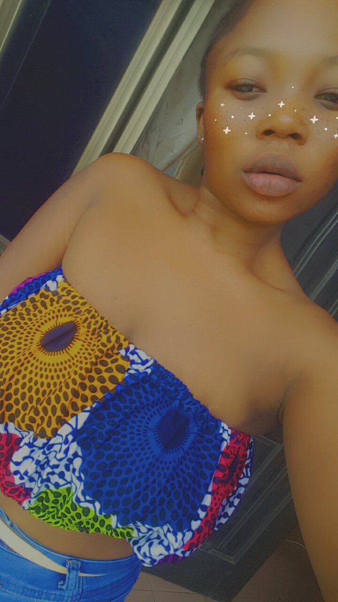 eyztress's tweet photo. Good mornijg to my 20 followers and do have a blessed week😘 #MondayVibes https://t.co/qMHxFDykfc