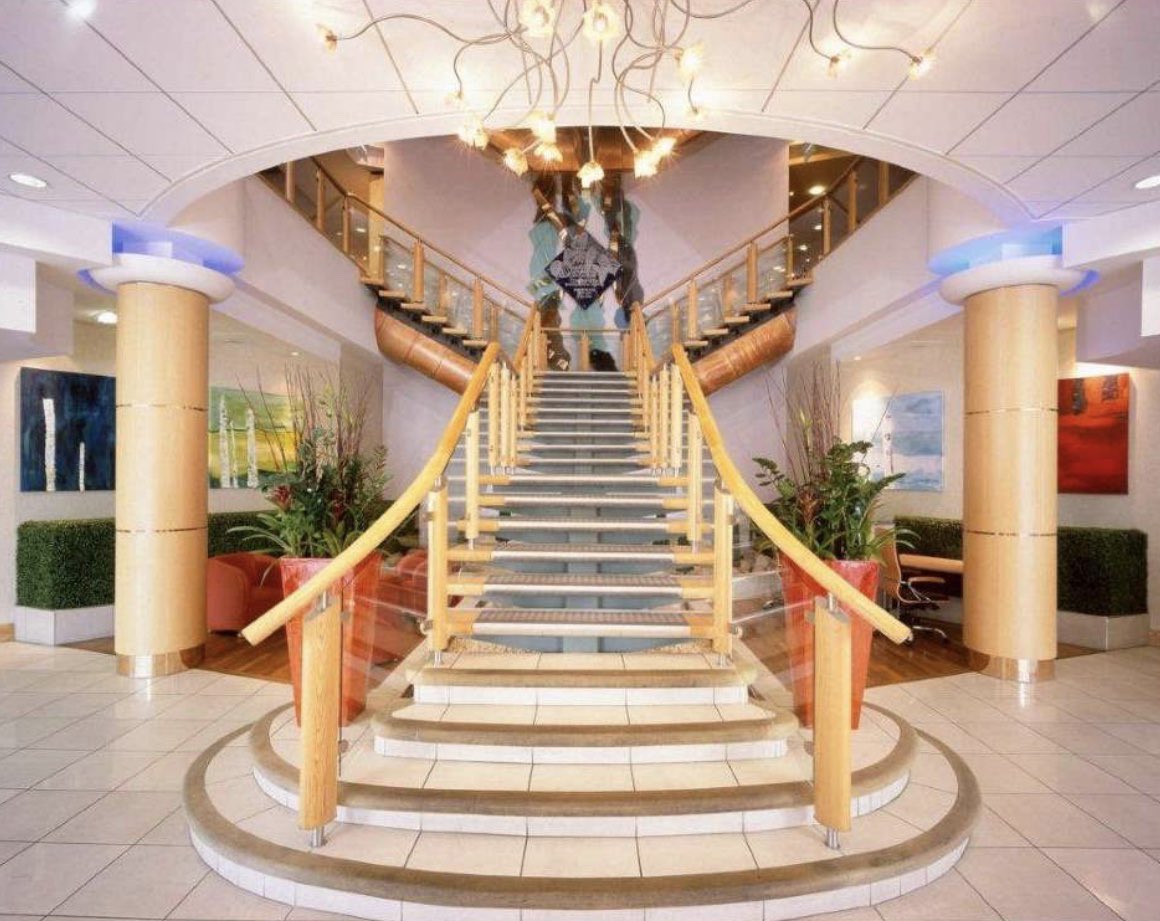 ⚪️🏨A very good morning to you all. We are absolutely thrilled to be reopening today and are looking forward to welcoming you back.

Read about our commitment to the new normal here - boltonwhiteshotel.co.uk/news-events/ou…