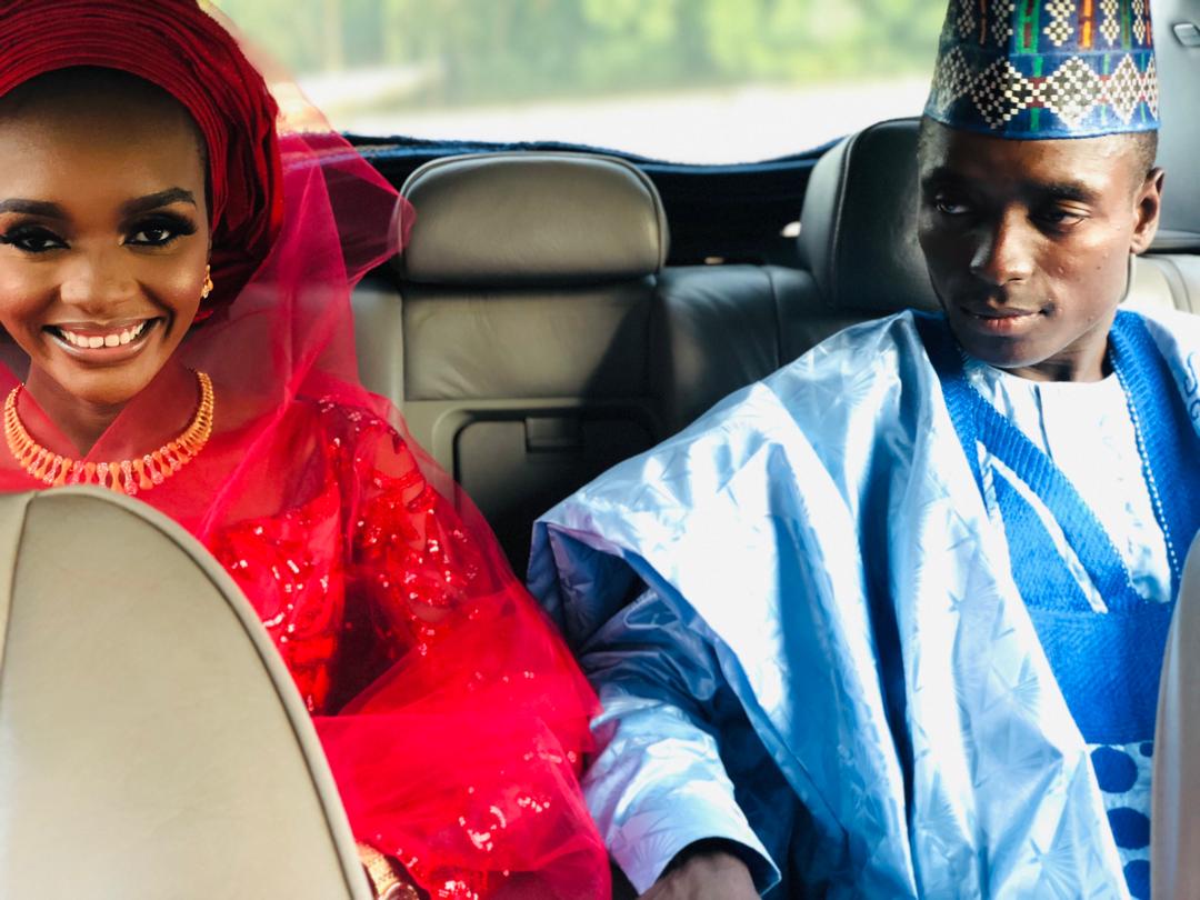 SokotoTweets's tweet photo. On behalf of the #SokotoTwitterConnect, I congratulate @HamxaAmanawa on his wedding to Zainab Yartsakuwa. Allah ya bada zaman lafiya https://t.co/HYSprPkXsp