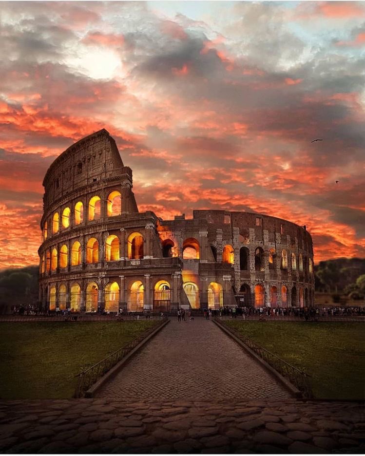 COLOSSEUM: A SYMBOL OF THE POWER, & GENIUS.Her thoughts are powerful which can create happiness all around , and a genius mind to view things at large.