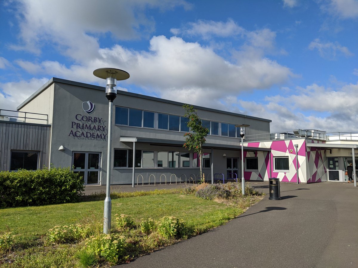 acevansIT's tweet photo. After what has been a crazy four months, it feels great to finally be back @CorbyPrimary with @NikkiLamond and the rest of the gang!
#TeamCPA #bestjobintheworld #AwesomeBoss #NewShoulder #WalkingOnlyFromNowOn https://t.co/NbmucN2RlW