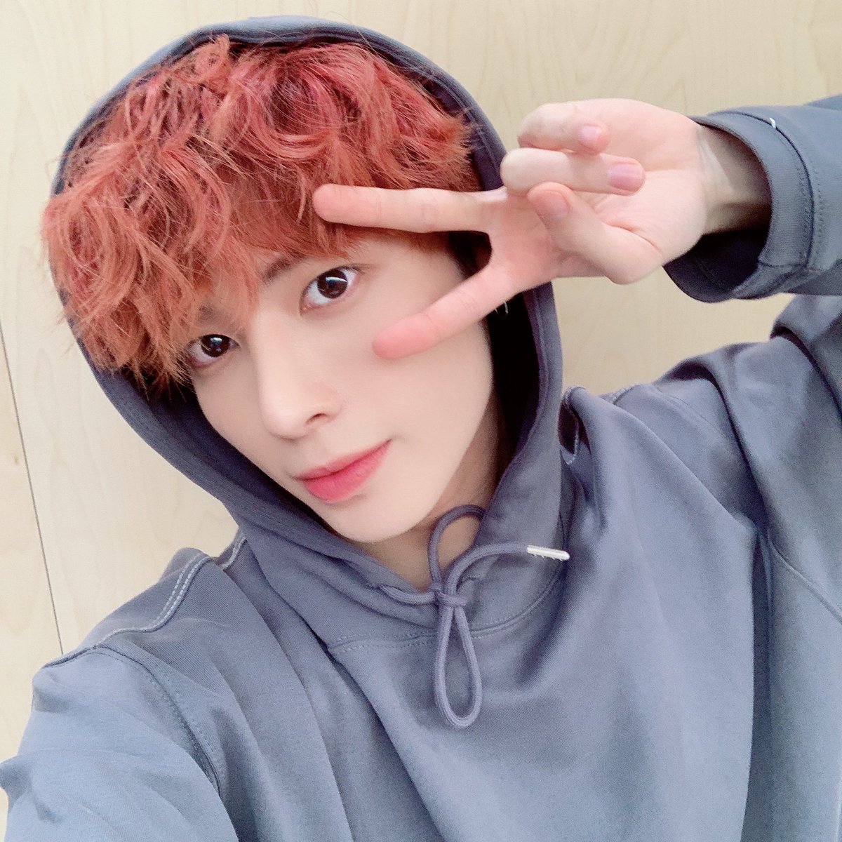 TXT_members tweet picture