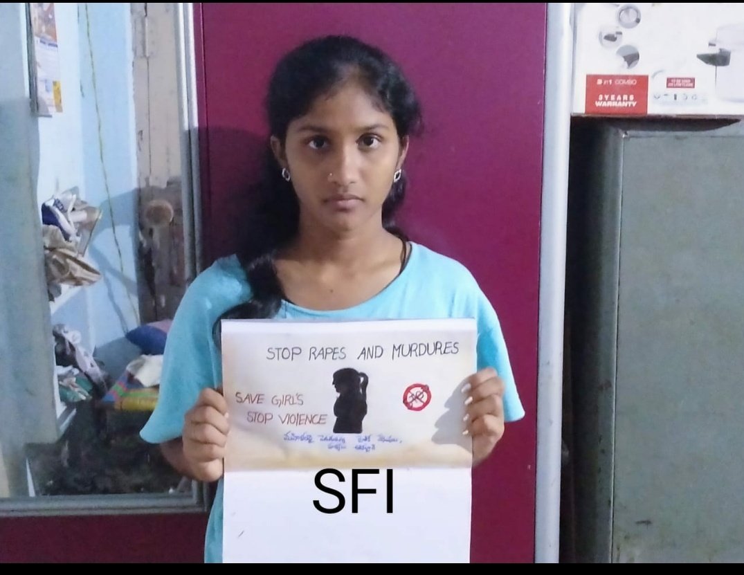 SFI_CEC's tweet photo. Comrades from Rajasthan and Andhra Pradesh joining our All India Protest against sexual harrasment and crime against women! 
#SayNoToRapeCulture https://t.co/1bNsytgoY6