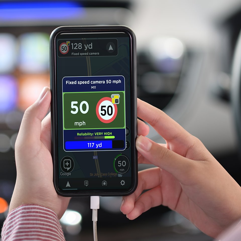 Radarbot's tweet photo. 🔴 How many times did you use RADARBOT this weekend https://t.co/qFt86RQ0YV #radarbotapp #radarbot #speedcamera #mondaythoughts #cars #Travel #Traffic https://t.co/lVrC2yDRIJ