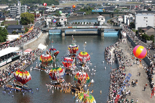 アピロスつばさ Fbより転載 地元がやばい 左 現在 右 普段 田川 彦山川 筑豊