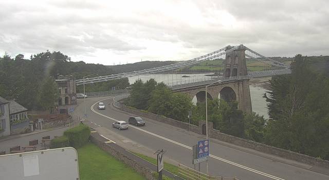 TrafficWalesN's tweet photo. Good Morning from Traffic Wales 👋

Travel restrictions have now changed in Wales , we are expecting the network to be busier.

Please allow additional time for your Journey ⌚️🚘.

For travel updates or further information contact us on☎️0300 123 1213. https://t.co/hrUwJYYucU
