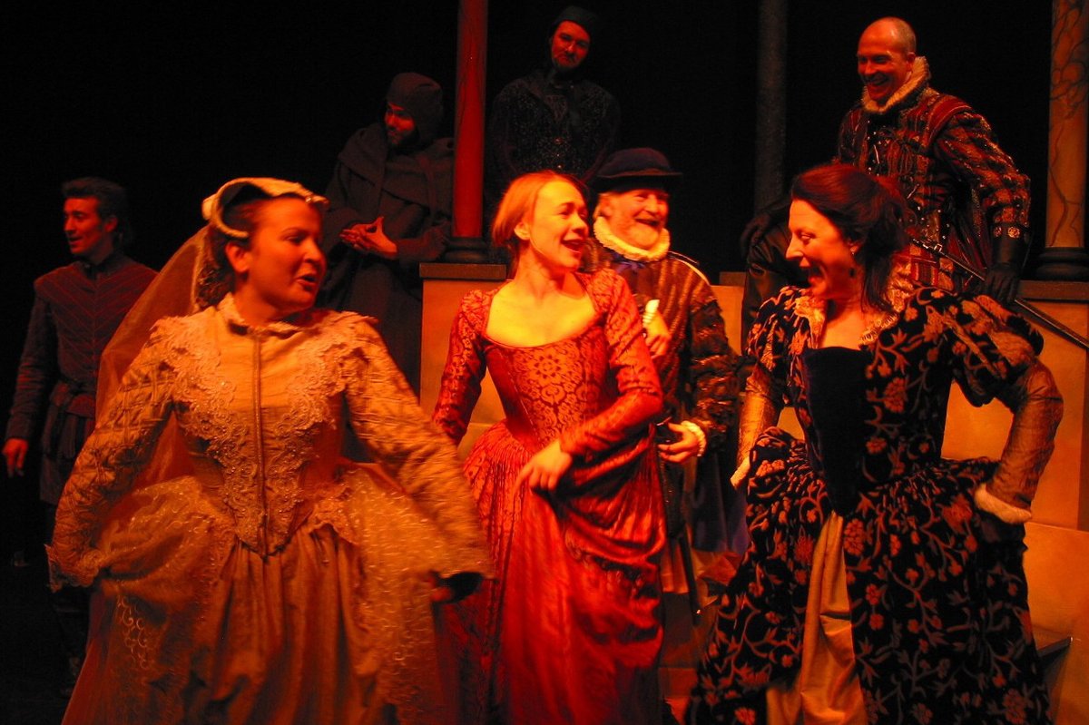 justinemarriott's tweet image. To all professionals in the film, television, theatre, entertainment, and arts world, join the challenge to post a photo of you in your job. Just a picture, no description. The goal is to flood social media with our profession. Copy the text and post a pic. #SaveTheArts