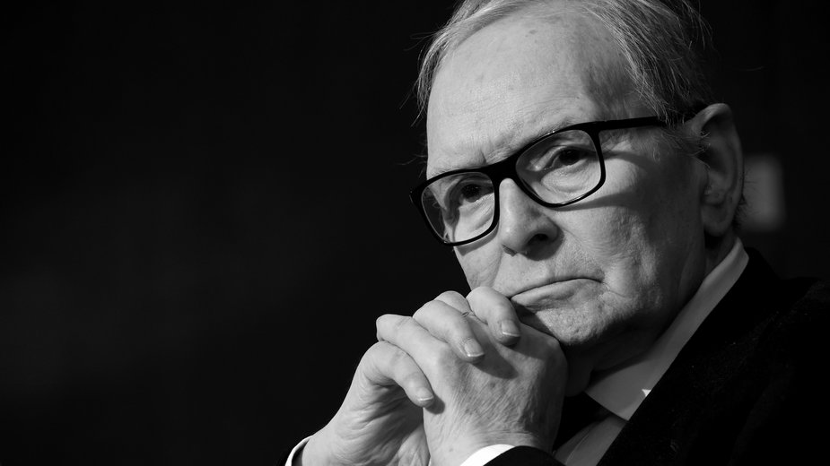 jacek_liberski's tweet photo. Zmarł Enio Morricone. 
Absolutny geniusz muzyki filmowej. 
"Nienawistna ósemka"
"Misja"
"Nietykalni"
"Cinéma Paradiso" 
i 500 innych.
Przy muzyce z "Misji" zawsze łza w oku się kręci. 
Żył 92 lata. 
R.I.P. https://t.co/nrYqb9HpT1