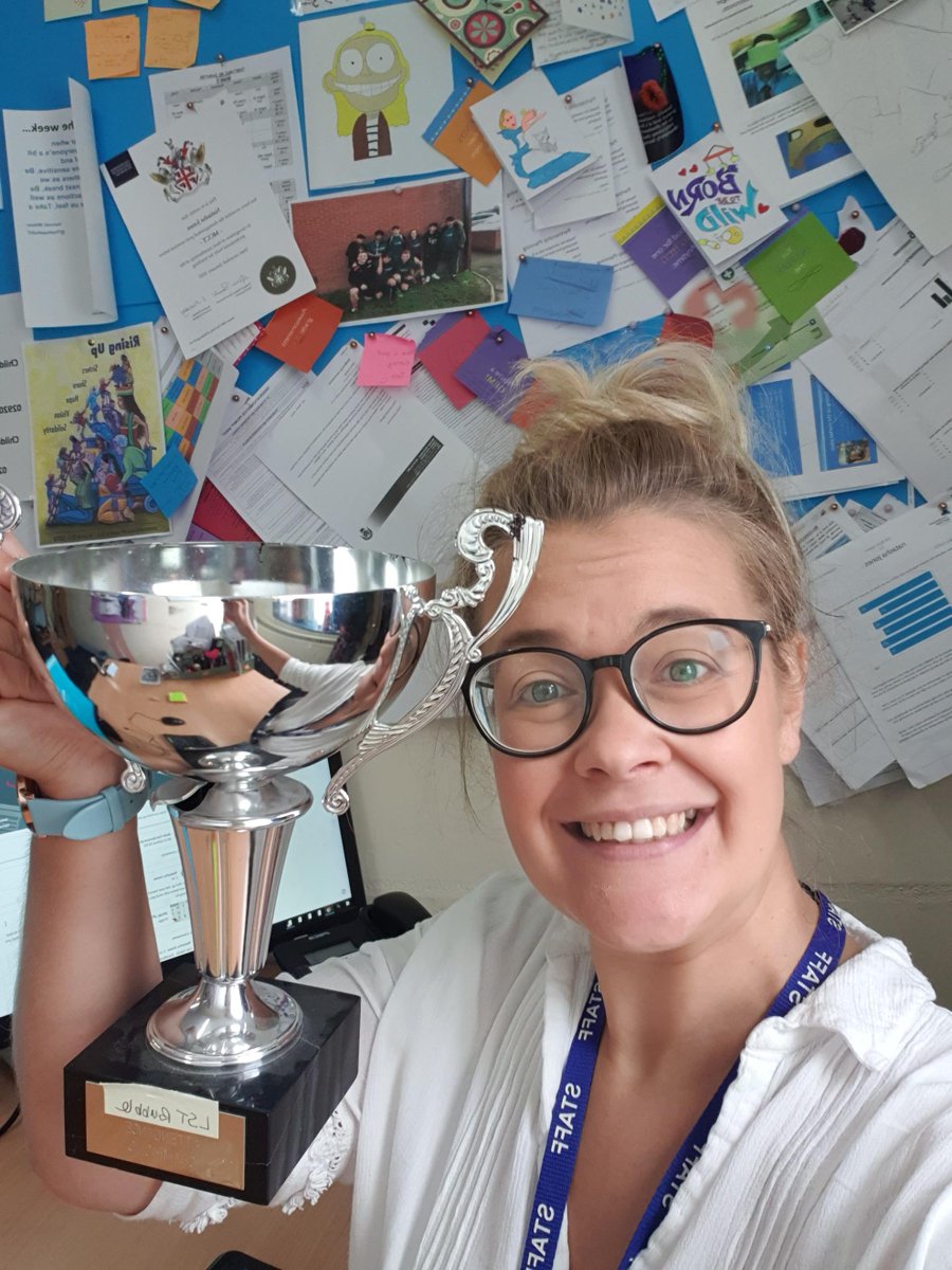 CathaysHigh_LST's tweet image. We won an attendance trophy for having the highest attendance in the school last week. @Tasha_SENCO &amp;amp; @MrsLEKing are very proud of the students and staff #CHSCheckInAndCatchUp #OpportunitiesForAll