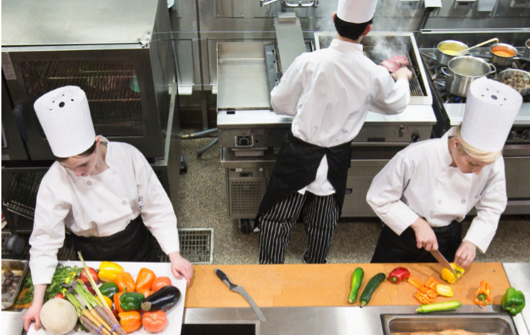 liffeytrust's tweet photo. 𝐊𝐢𝐭𝐜𝐡𝐞𝐧 𝐔𝐧𝐢𝐭 𝐀𝐯𝐚𝐢𝐥𝐚𝐛𝐥𝐞📣

Fancy joining our thriving Food Hub?

Get in touch today to book your viewing
(01) 836 4645/info@liffeytrust.ie

For more information, check out our website below
https://t.co/81fxH8Hxkt

#Kitchenavailable #startups #Entrepreneurship https://t.co/kH37qOGtJJ