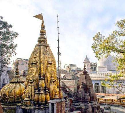 12 JYOTIRLINGS IN INDIA6) KASHI VISHWANATH TEMPLEPLACE- VARANASI ( UTTAR PRADESH)It has been destroyed and re-constructed a number of times in history. The last structure was demolished by Aurangzeb, the sixth Mughal emperor who constructed the Gyanvapi Mosque on its site