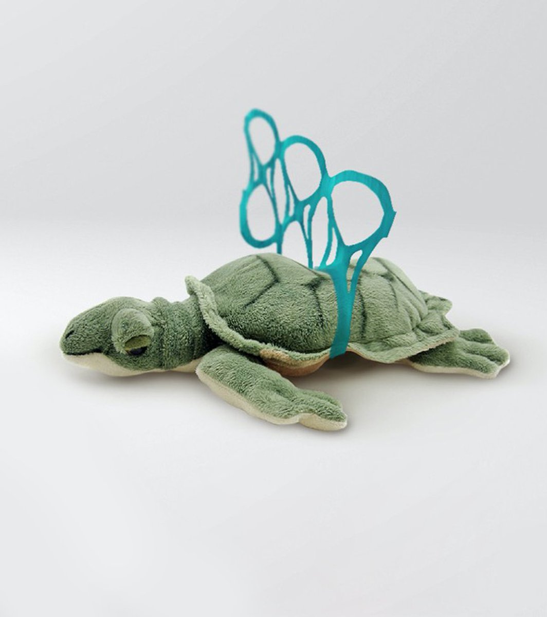 Des peluches IKEA pour sensibiliser à la pollution plastique