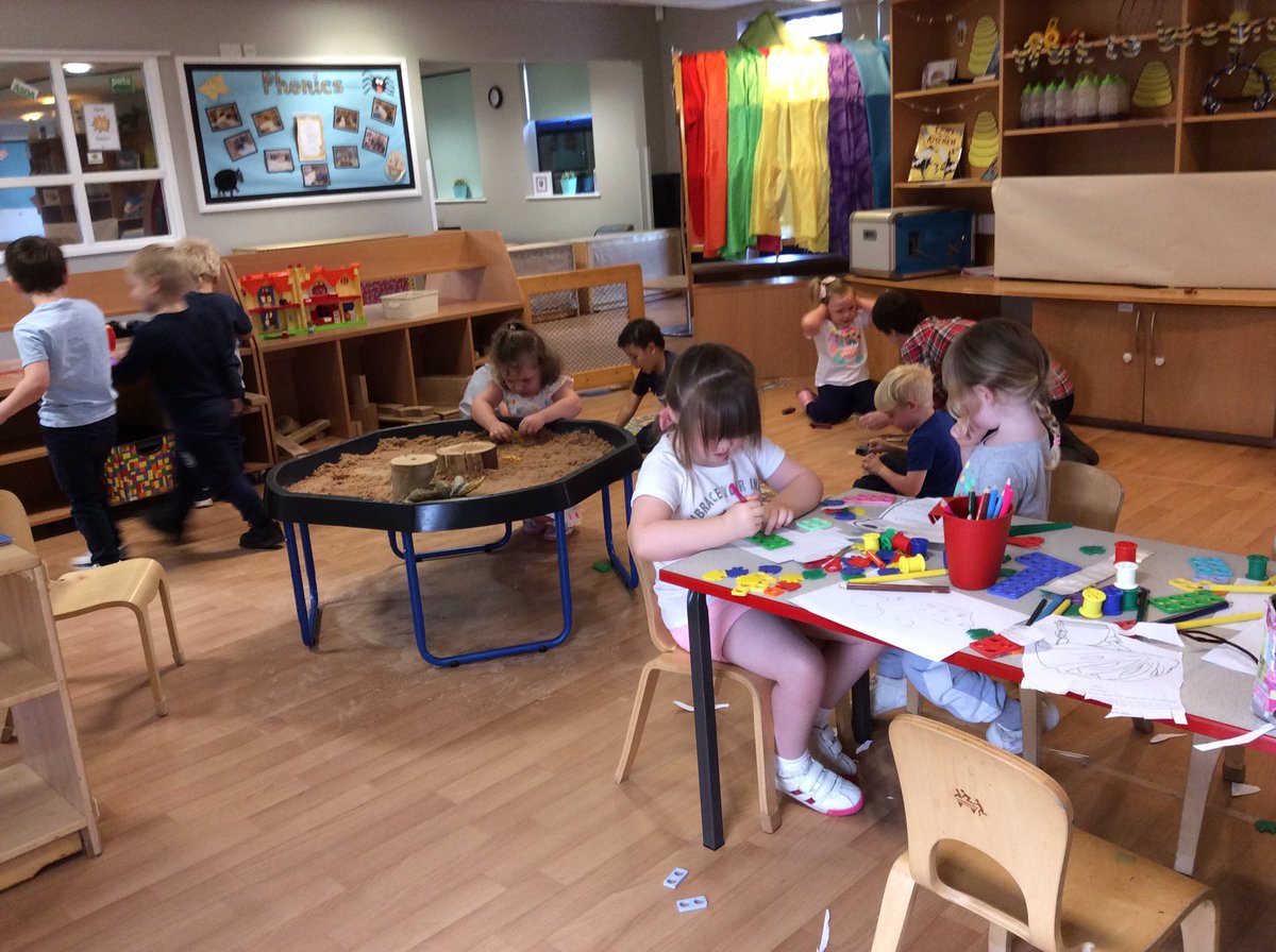 A busy Monday morning in violet bubble 🌈