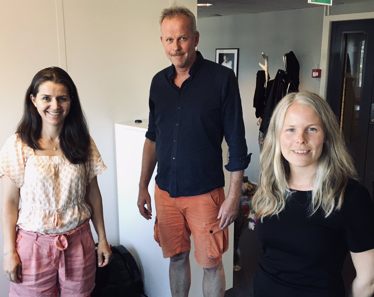 IngridWergeland's tweet photo. 🎙📻📲70. episode av Bergstø og bra folk! 
Gjest er Bjørn Halvorsen, leder i @NTL_Sf snakker om åpne kontorlandskap, konsentrasjon og involvering (og manglende!) av fagforeningen på arbeidsplassen. Hør gjerne! @SVparti 

https://t.co/9mqWFIOTZw https://t.co/lPr4z9xKoD