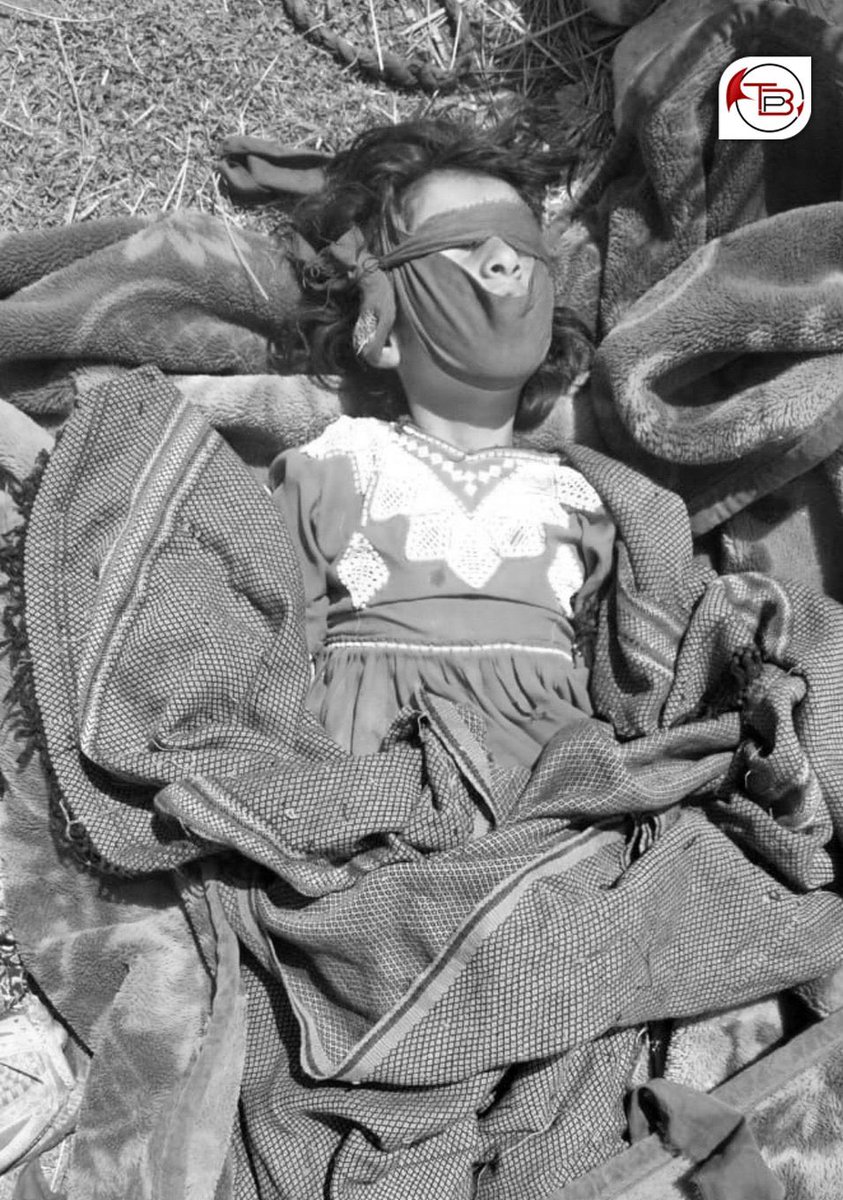 baloch_talaar's tweet photo. Act of Pakistan Army in Harnai attacked on a house including women and kids four were killed and kiddnaped 2 boys.
Killing the women and kids is the violation of the rule of human rights.
#justiceforNazbibi
#saveBalochs https://t.co/YUua1O6Izx