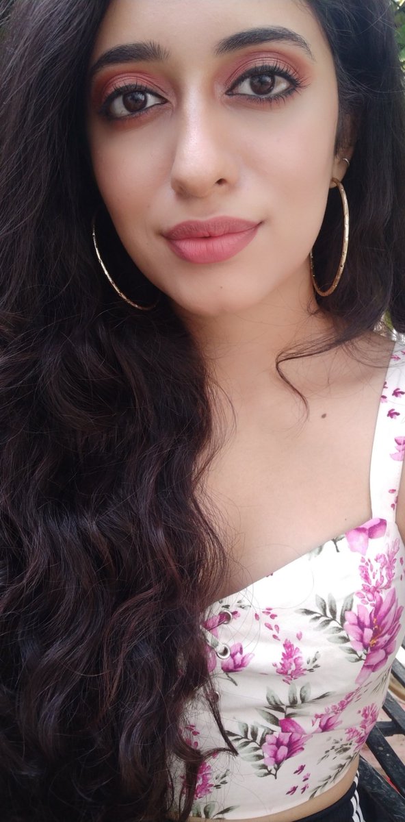 tipsietanya's tweet photo. Hey Guys! I'm a full time blogger on Trell! You guys should definitely check this app out! 😍#TrellKiyaKya? #MakeInIndiaWithTrell🇮🇳 https://t.co/cUMOwQacVS