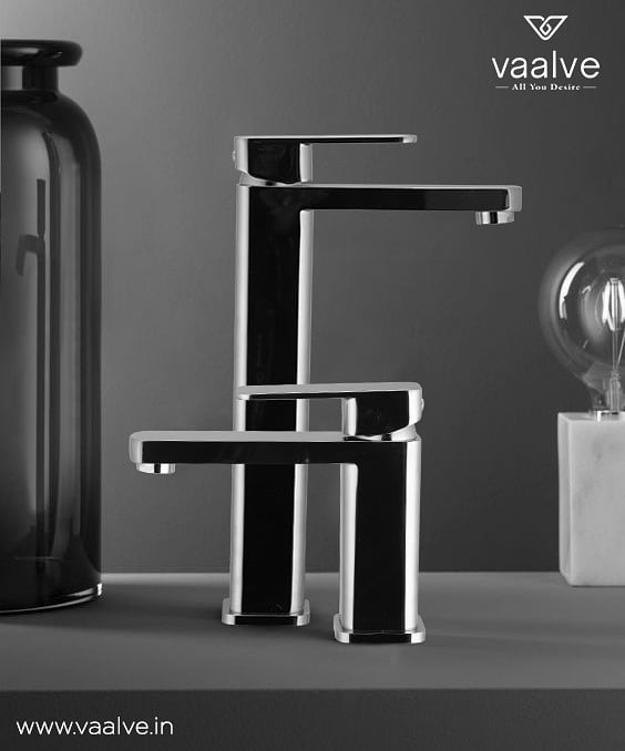 VaalveIndia's tweet photo. Designed with exquisite details and precision.
.
.
#VaalveIndia #vaalve #faucets #faucetcollection #manufacturing #luxurylifestyle #designyourbathroom #interiordesign #architecture #Quality #stayhygiene #staysafe #worksafe #completehygiene https://t.co/aHV9zDFQjn