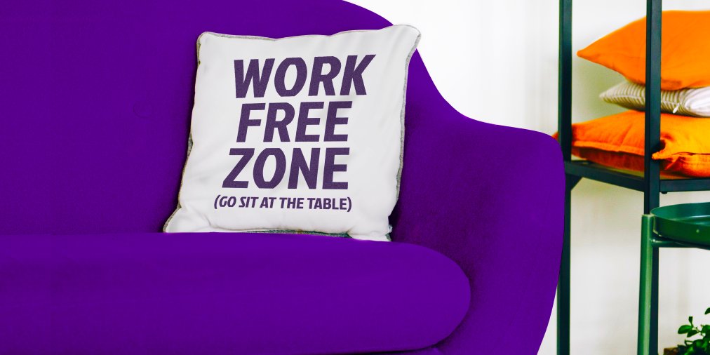 With 27% of people #working from their living rooms these days, the couch has become a legit place of business. Or has it? Here are 3 reasons you should try to avoid the couch... And 6 ways to make the couch work for you, because 2020 is its own reality>>>bit.ly/2NZuO3o