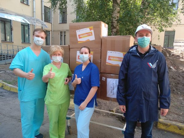 Активисты ОНФ доставили в медучреждения Санкт-Петербурга респираторы, антисептики и лекарственные препараты
onf.ru/2020/07/06/akt…