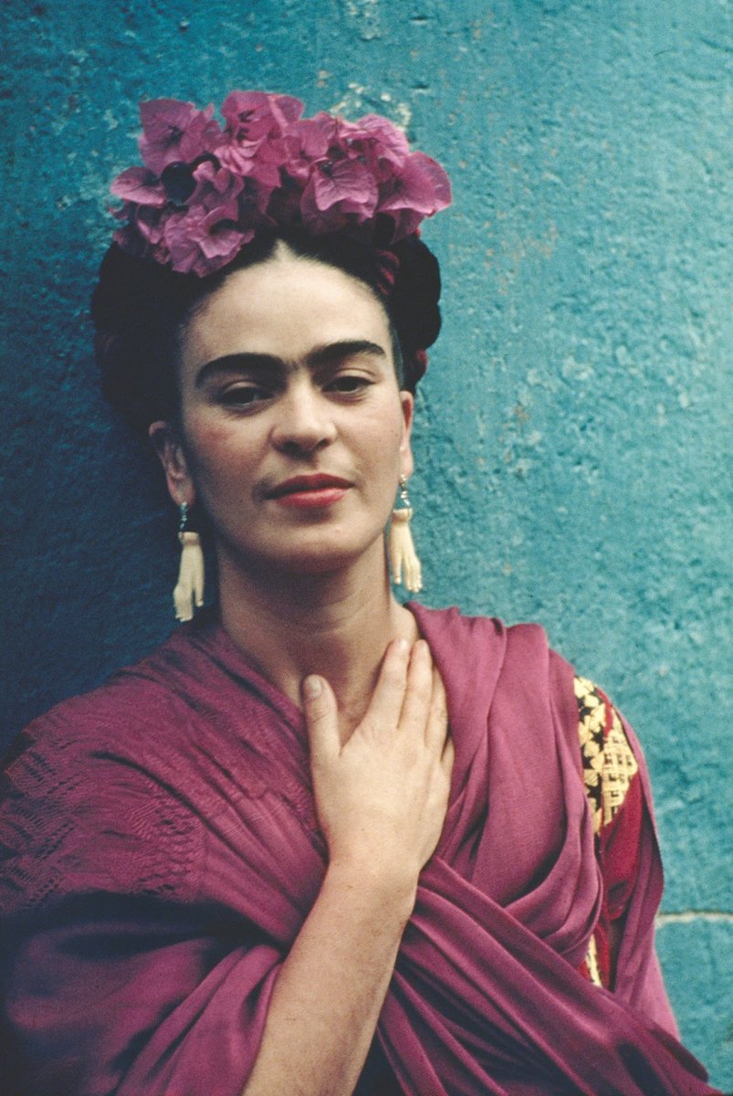 Ale_Gallardo1's tweet photo. 6 de julio de 1907, nace #FridaKahlo Frida Kahlo, en la Ciudad de México. 

Pionera de movimientos feministas mundiales, represente del arte mexicano en el mundo. 

"Pies para qué los quiero, si tengo alas para volar” https://t.co/LgmefDTB5t