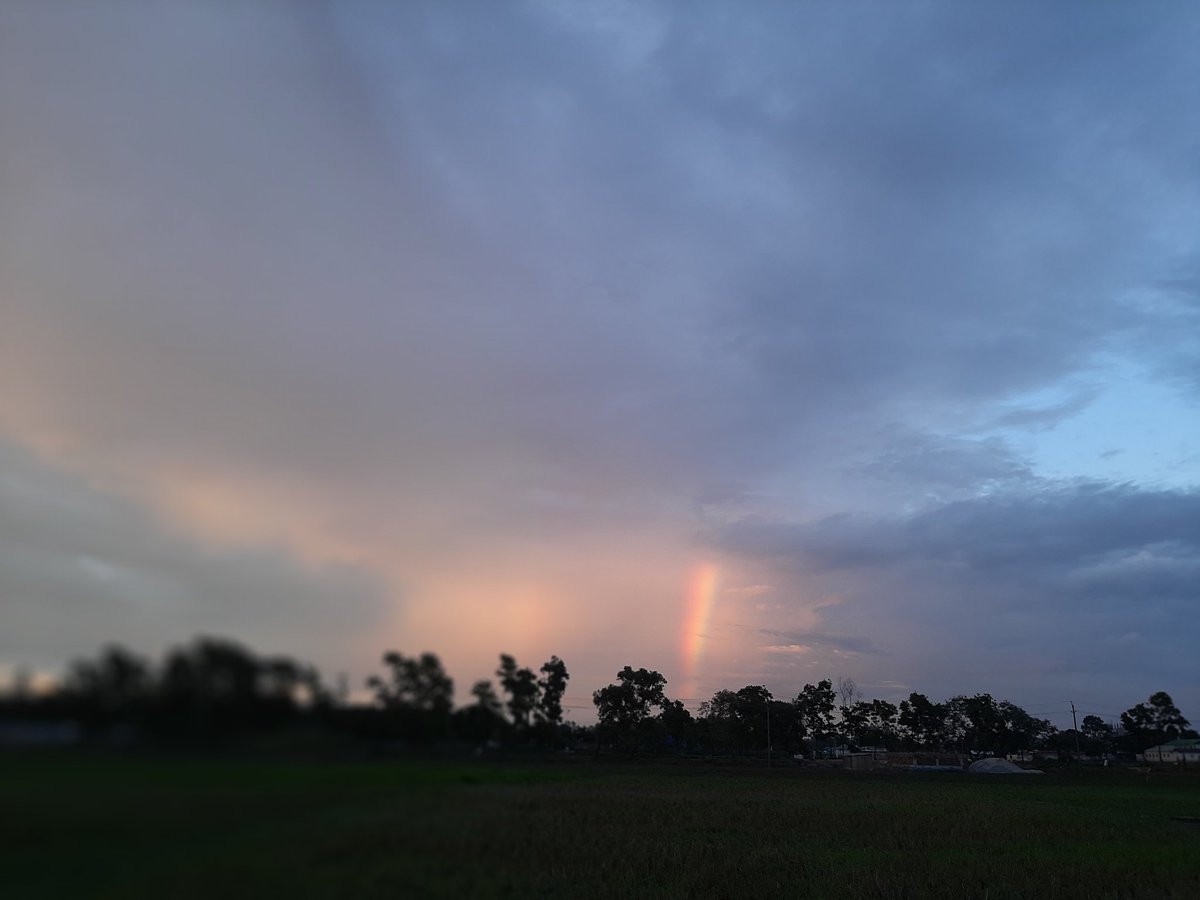 asraf_naeem's tweet photo. Today,I am seeing the most amazing rainbow and also beautiful nature. https://t.co/yIfDKb15Tc