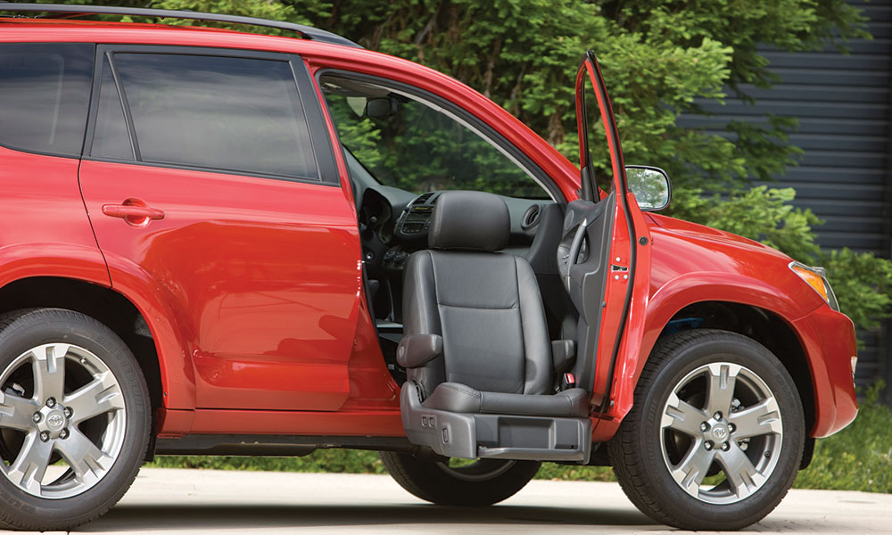 KSTruckMobility's tweet photo. Too hot to leave the house? No problem. Visit our website to see new/used wheelchair accessible van inventory, adaptive driving equipment and more. 
Questions: Call Chris (316) 722-4291. 
In person. Online. We're here to help. 
https://t.co/cU1UuWwSZE
#ICT
#Mobility https://t.co/uxaIDvetgm