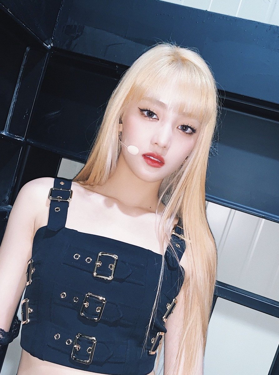 official_i_dle's tweet photo. [#민니] I-LAND is NEVERLAND's ❤

https://t.co/5FAJCa6Cbb https://t.co/Ap6v1SH7f5