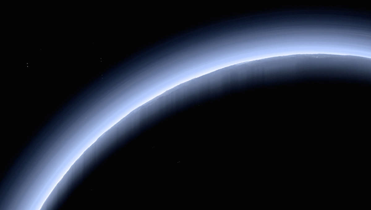 AlanStern's tweet photo. #PI_Daily The @NewHorizons2015 Plasmas and atmospheres science theme team meets this week to discuss new scientific results and papers in production about Pluto, Arrokoth, and the Kuiper Belt heliospheric environment. Enjoy this image of Pluto’s blue skies &amp; high altitude hazes! https://t.co/DmQ2KS2NZZ