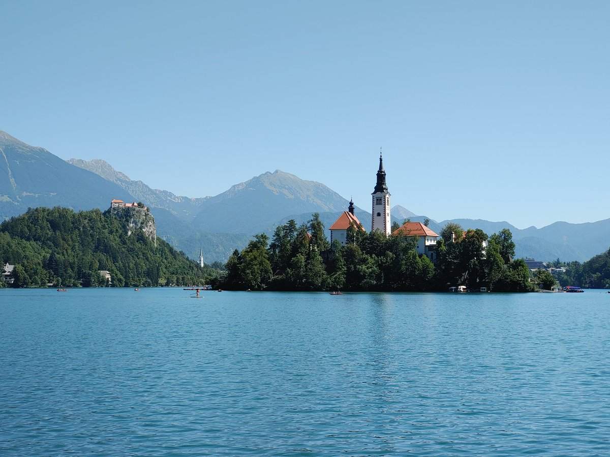 TrgBledproperty's tweet photo. Kupimo turistični objekt na Bledu.
041366323 Tomaž

https://t.co/dlmS9bJLuX https://t.co/jGAgW06G32