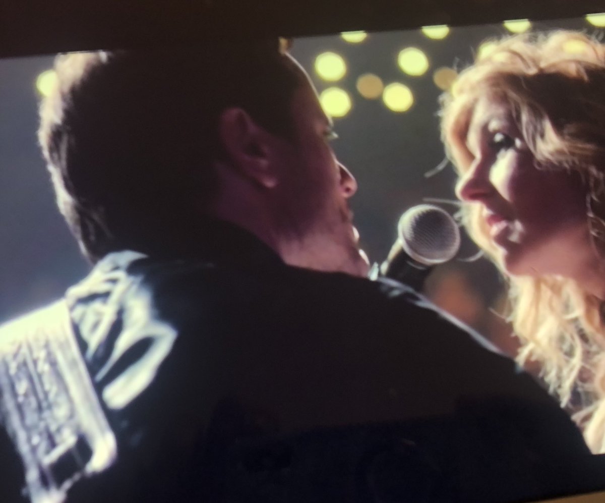 IDC4455's tweet photo. Since I just had to rewatch this performance again, I guess there are two posts for #26daysOfNashville today! I love the end of this episode, especially when she shows up at their ranch! Let’s do a whole Deyna movie at their ranch ❤️ #riversbetweenus #nashvillemovie https://t.co/jb6cWvfyHW