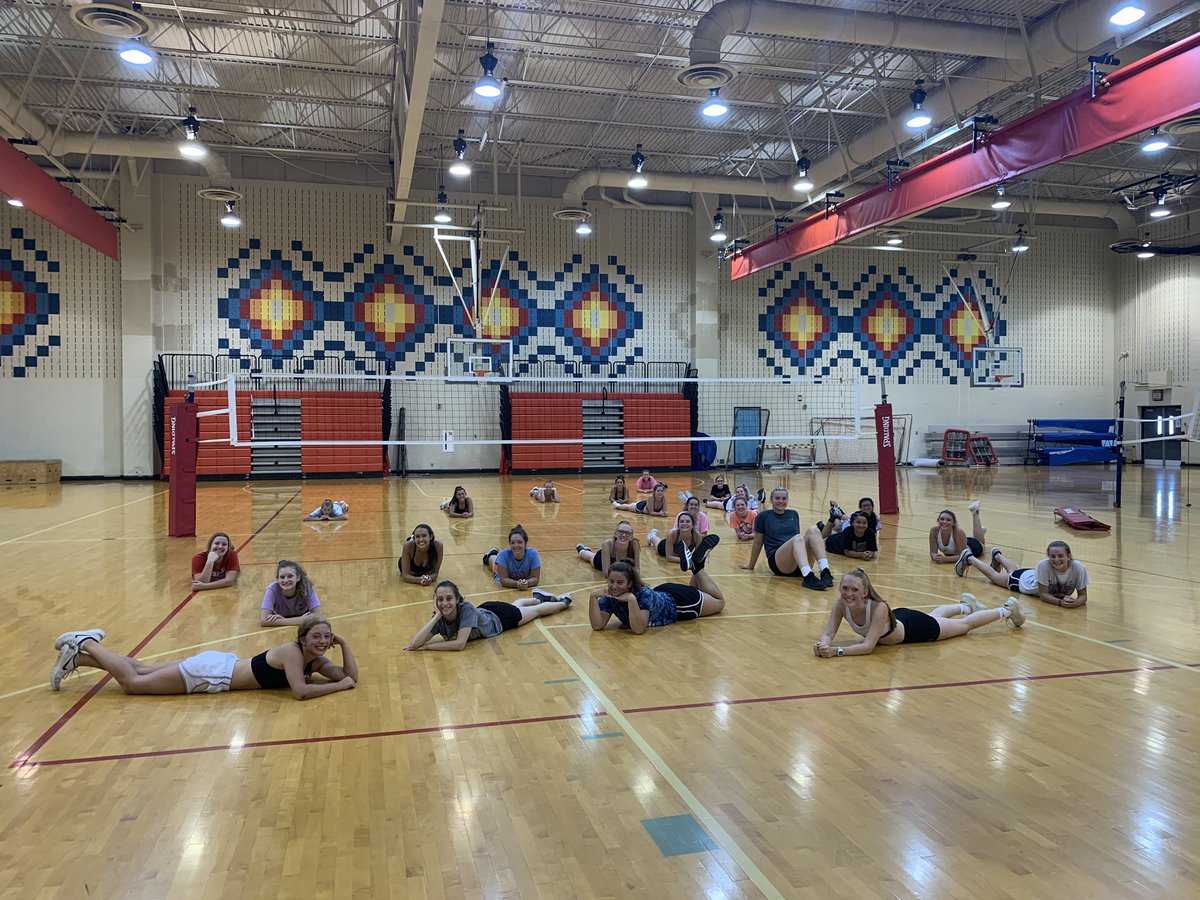 mac_vb's tweet photo. Day 1: We survived! Great things to come with Mac VB! #hardworkpaysoff  #determination https://t.co/4epioL7pOQ