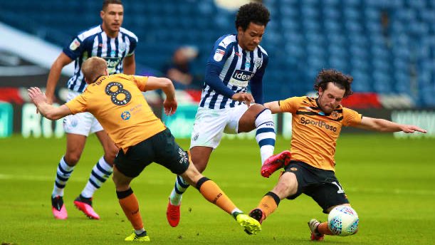 WBAReport's tweet photo. 📰 | #WBA

Sporting Lisbon have given West Brom until Christmas to pay the €9.5M (£8.6M) transfer fee for Matheus Pereira.

Pereira is expected to sign a four-year deal with the Baggies after his loan move was made permanent in June.

[via Record 🇵🇹] https://t.co/NRE0yMJPTc