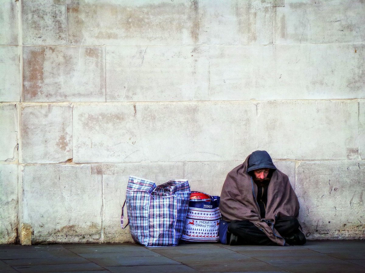 What is needed to help tackle #homelessness more effectively in the UK? Dr. <a href="/LigiaTeixeira/">Ligia Teixeira Evangelista</a> from <a href="/homelessimpact/">Centre for Homelessness Impact</a> argues that #homelessness in the UK cannot go back to 'business as usual' post-#COVID19: ow.ly/FUQt50AqqI7

#UKhousing #EndHomelessness
