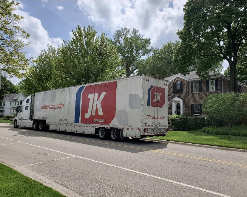 jkmoving's tweet photo. JK trucks are always out and about in the Washington, DC region. If you spot one in your neighborhood, snap a pic, tag us, and use #SpottedJK to be put on our social pages! #whatmattersmost https://t.co/xIojVr5mkG