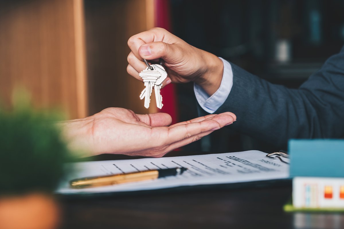 Personal_Legal's tweet photo. Planning on moving home? The reported new stamp duty limit would mean the majority of residential property purchases became 'tax free' - providing a major boost to the housing market #Conveyancing #Economy
https://t.co/BscHP60jIF https://t.co/5wL7dJ4yX4