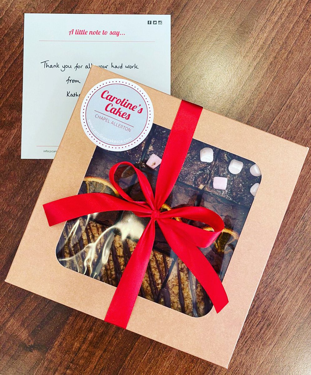 LeedsProperties's tweet photo. Yummy goodies from @carolinescakesca delivered to our team from a very happy seller! Thank you for choosing Stoneacre Properties! #TooKind #ThankYou #Yummy #Treats #Goodies #Sales #Sold #SoldBy #ChapelAllerton #Leeds #EstateAgent #Delivery #Kindness #Chocolate @CarolineCakesCA https://t.co/udhm8vw6TY