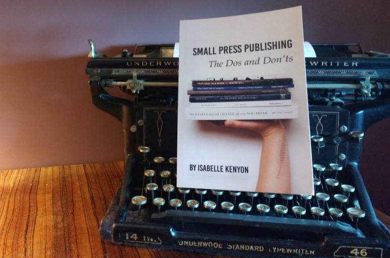 fly_press's tweet photo. Our annual reading period for poetry books &amp; chaps, Short story collections and shorts for our season will open:

21 Aug - 23 Oct

We will be looking for socially conscious, politically-engaged work which is creative and engaging!

Image @j_vandermolen

​https://t.co/5S3EZ1jfGV https://t.co/yCMMJk3YGF