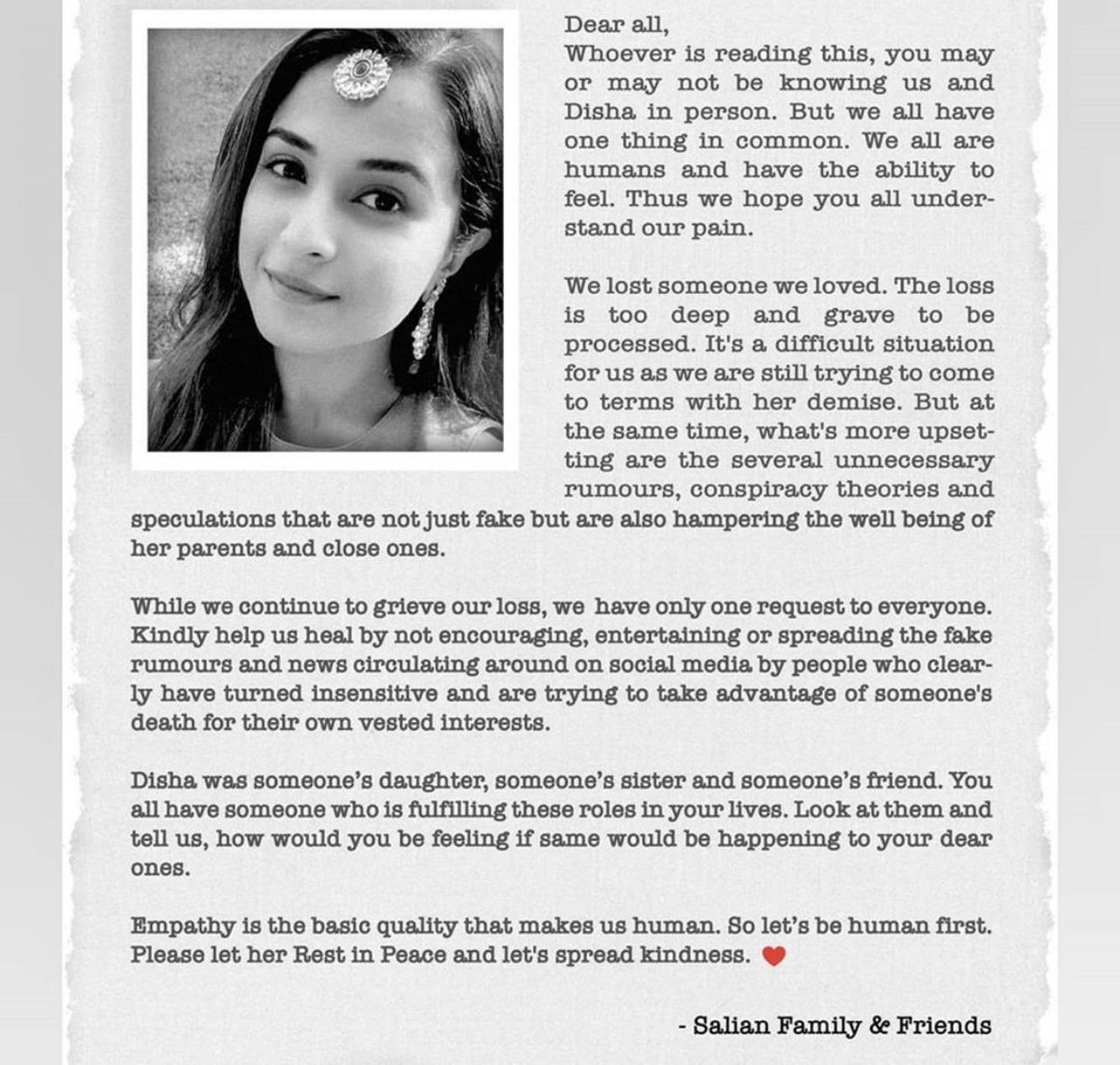 varunsharma90's tweet photo. Let's not be insensitive , let's be more responsible rather than populating baseless allegations , let's act human please.
Let’s respect the departed soul and remember her with a smile That’s the least we can do.🙏
#DishaSalian https://t.co/MuFW4mr9DN